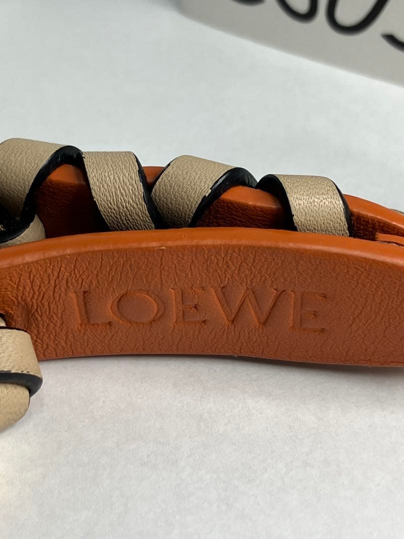 LOEWE クロスブレイデッド キーリング　アナグラム ロエベ オレンジ 箱付き
