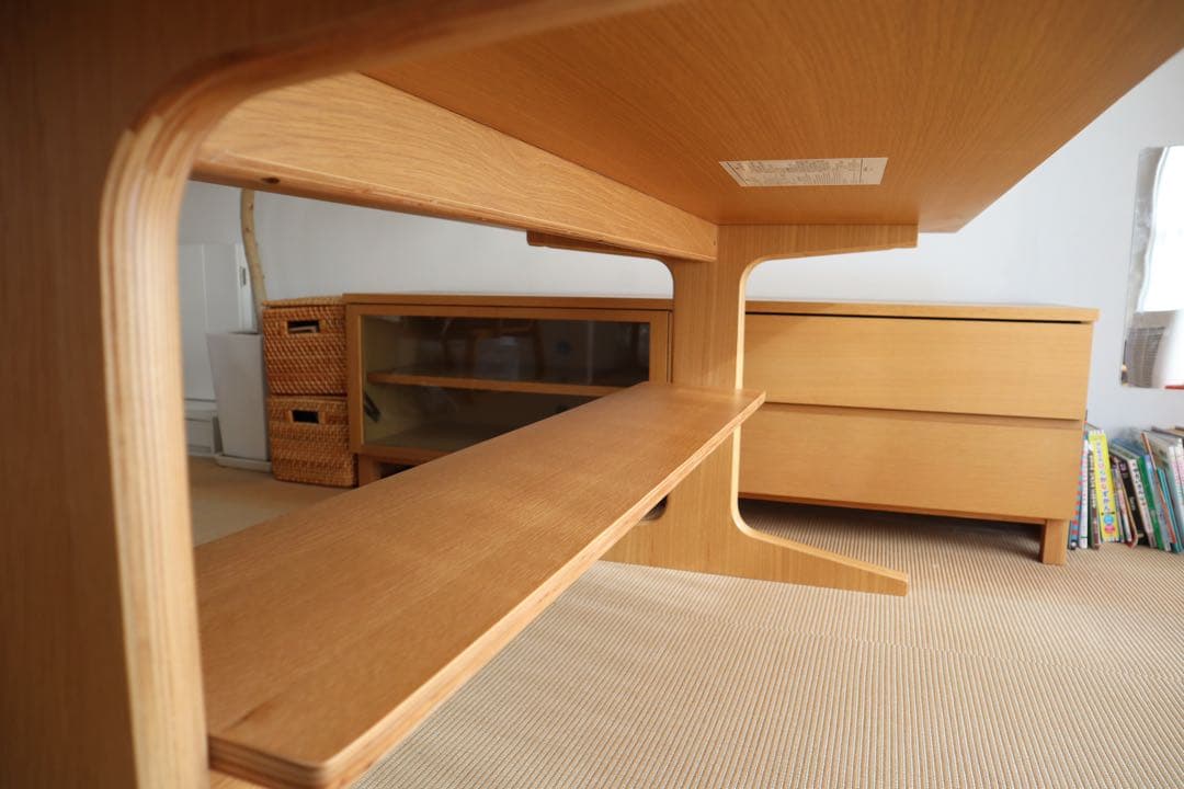 無印良品　リビングでもダイニングでもつかえるテーブル サイズ大