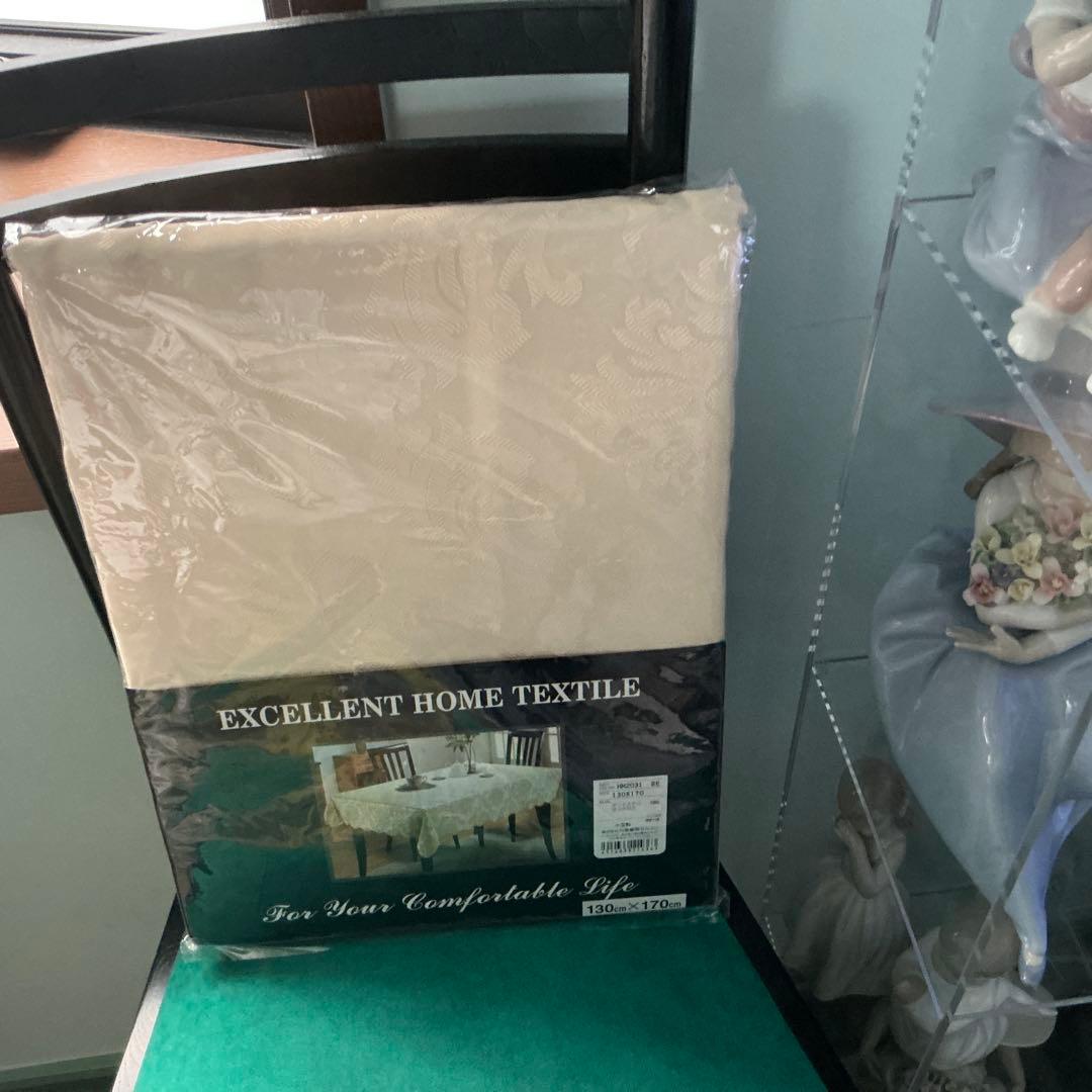 はっ水加工、川島織物セルコン、エレガントテーブルクロス 12000円