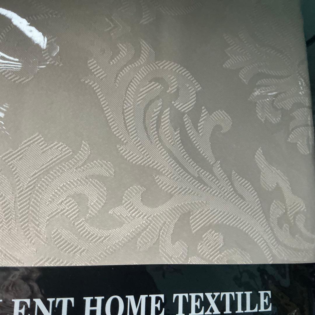 はっ水加工、川島織物セルコン、エレガントテーブルクロス 12000円