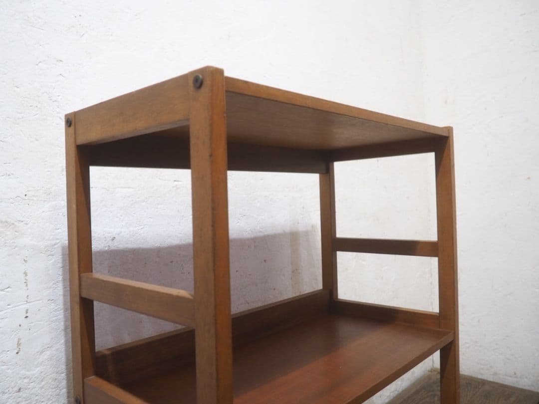 1372 ディスプレイラック　飾り棚　陳列棚　本棚　ブックケース　レトロ　展示台