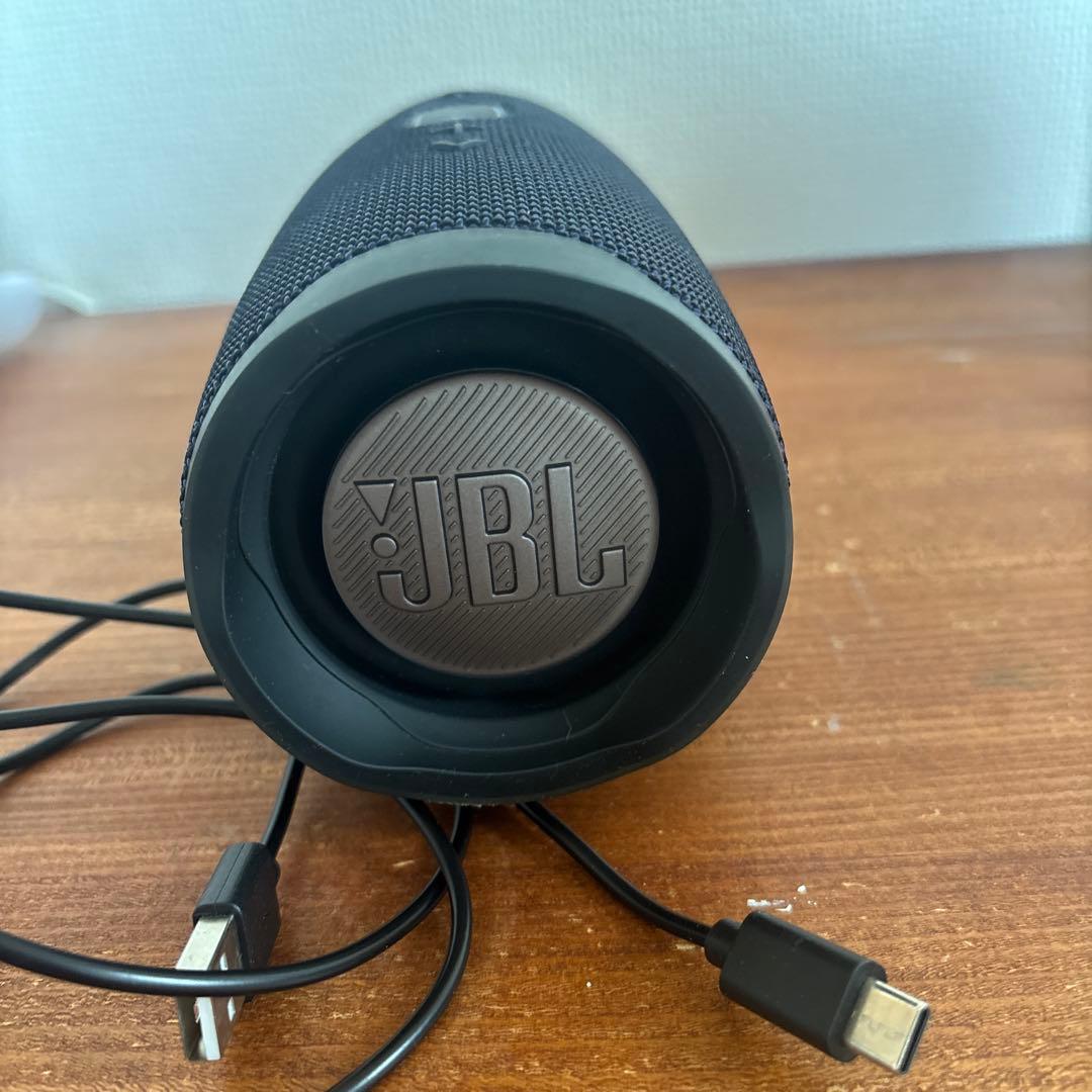 JBL Charge 4 スピーカー