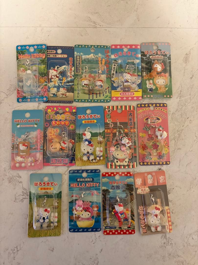 追加あり　ハローキティ 地域限定