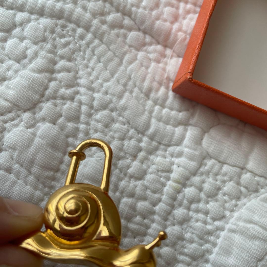 カデナ　カタツムリ　箱付き