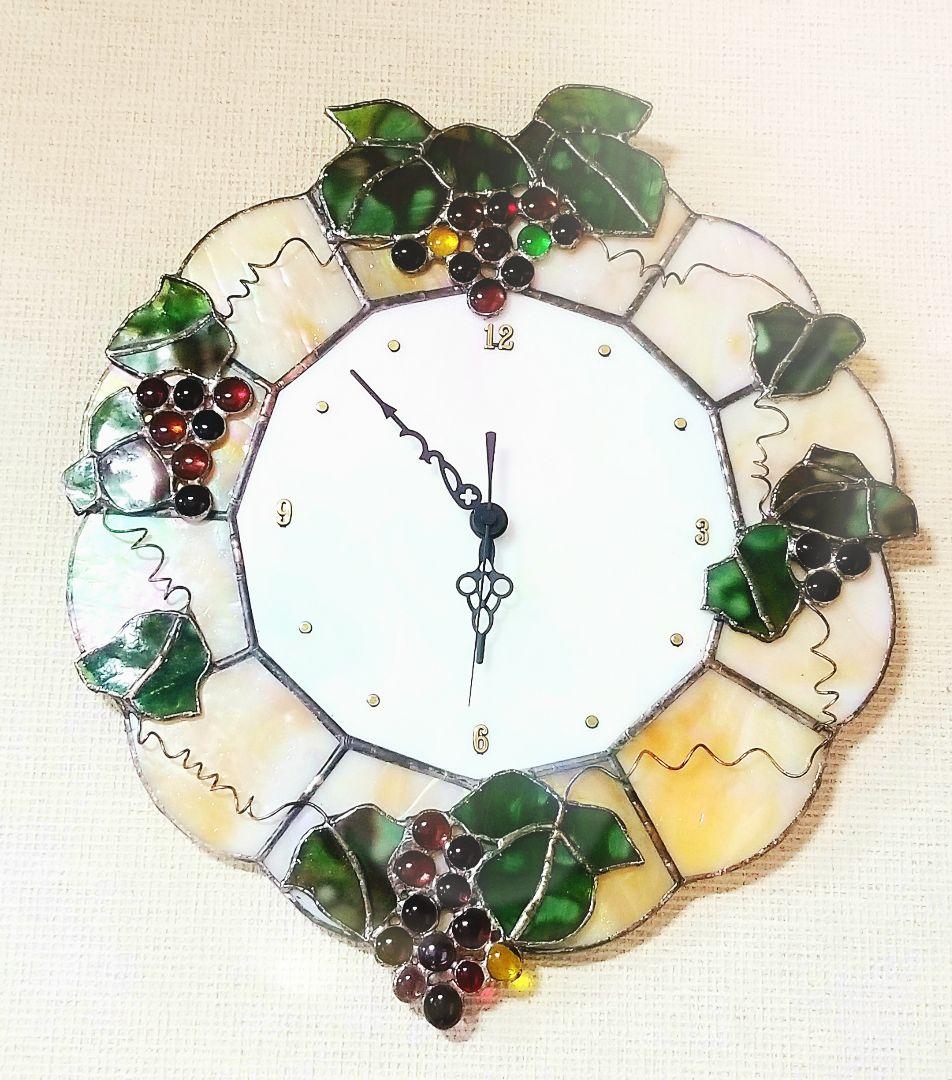 ステンドグラス　ぶどうモチーフの壁掛け時計(ウォールクロック)