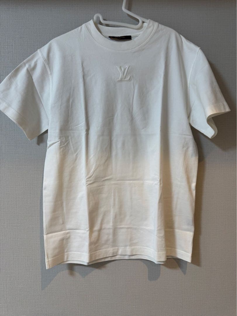 ルイヴィトン　ロゴTシャツ　ホワイト