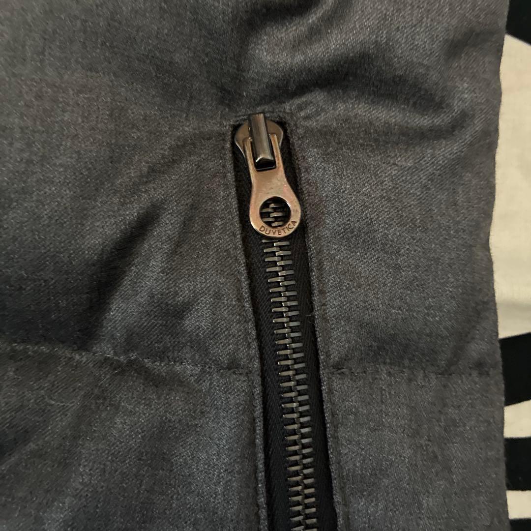 ⭐︎デュベティカ DUVETICA ダウンベスト フード付き グレー42 ⭐︎