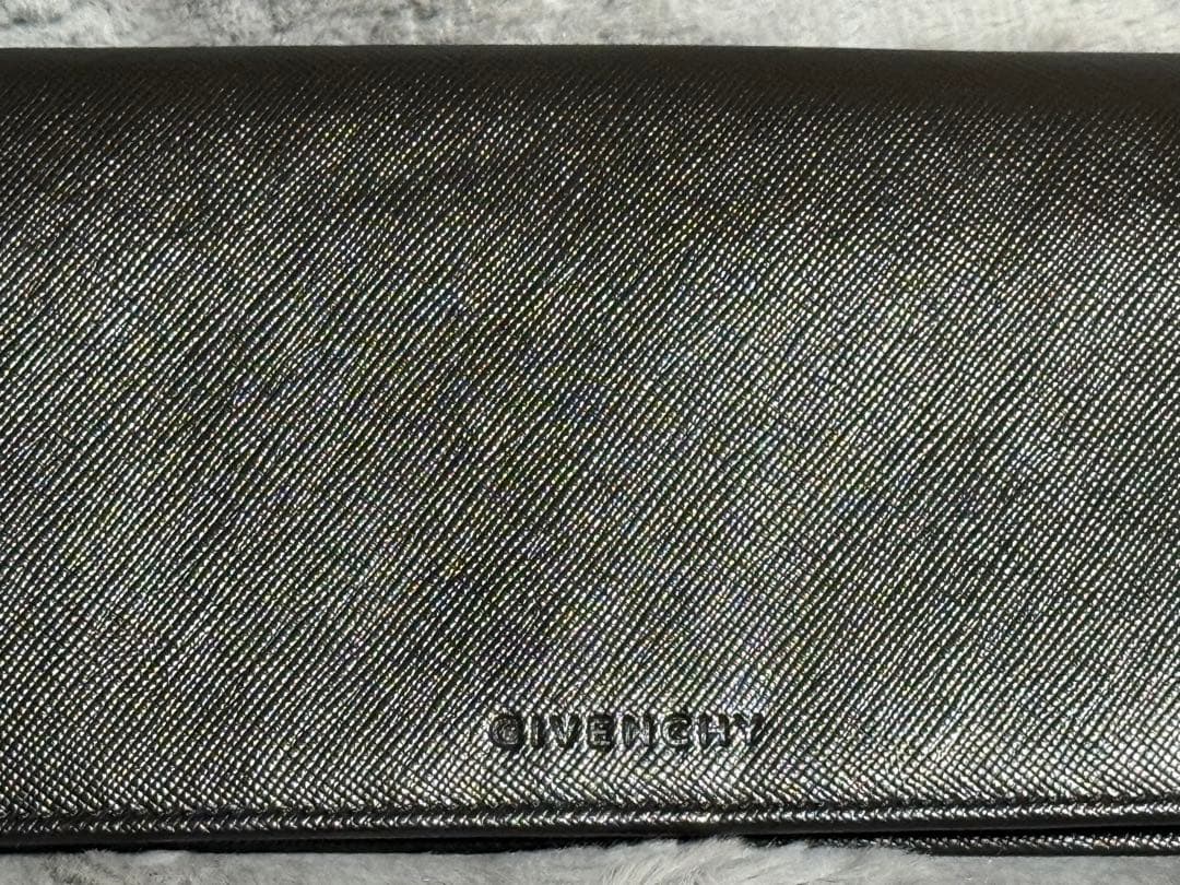 ✴︎GIVENCHYジバンシー✴︎未使用 メンズ 長財布 ブラック