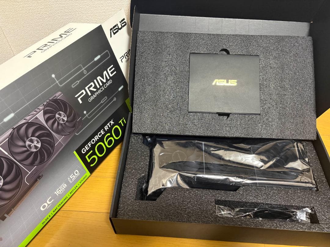 グラフィックボード・グラボ・ビデオカード ASUS GeForce RTX 5060 Ti 16GB