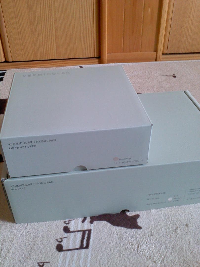 新品バーミキュラ フライパン24cm深型（ウォールナット）＋専用ガラスリッド