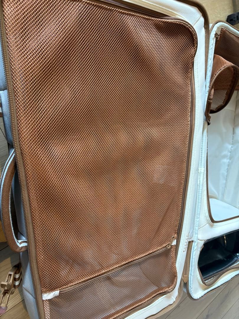 ユ*タ様 BURTON NEIGHBORHOOD キャリーケース　美品