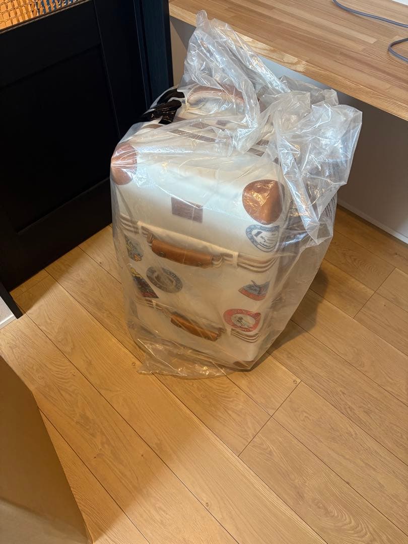 ユ*タ様 BURTON NEIGHBORHOOD キャリーケース　美品