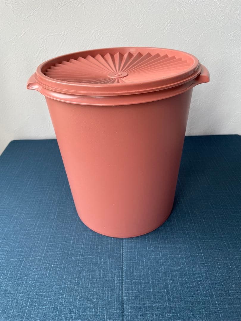 タッパーウェア　ミッキー　重ねうつわ　ラウンド　スクエア　ディズニー