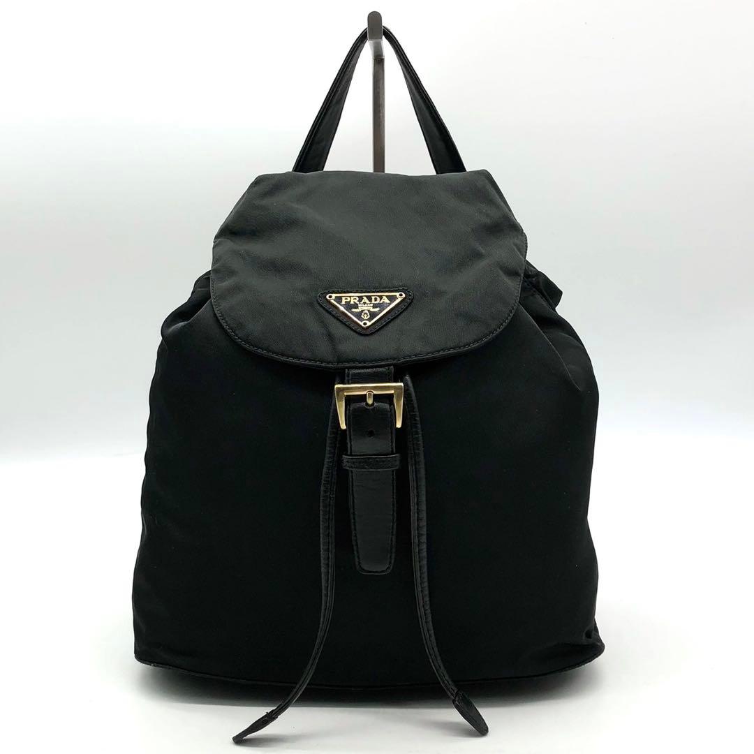 ✨超人気✨プラダ リュック ゴールドチェーン 三角ロゴプレート ナイロン 黒
