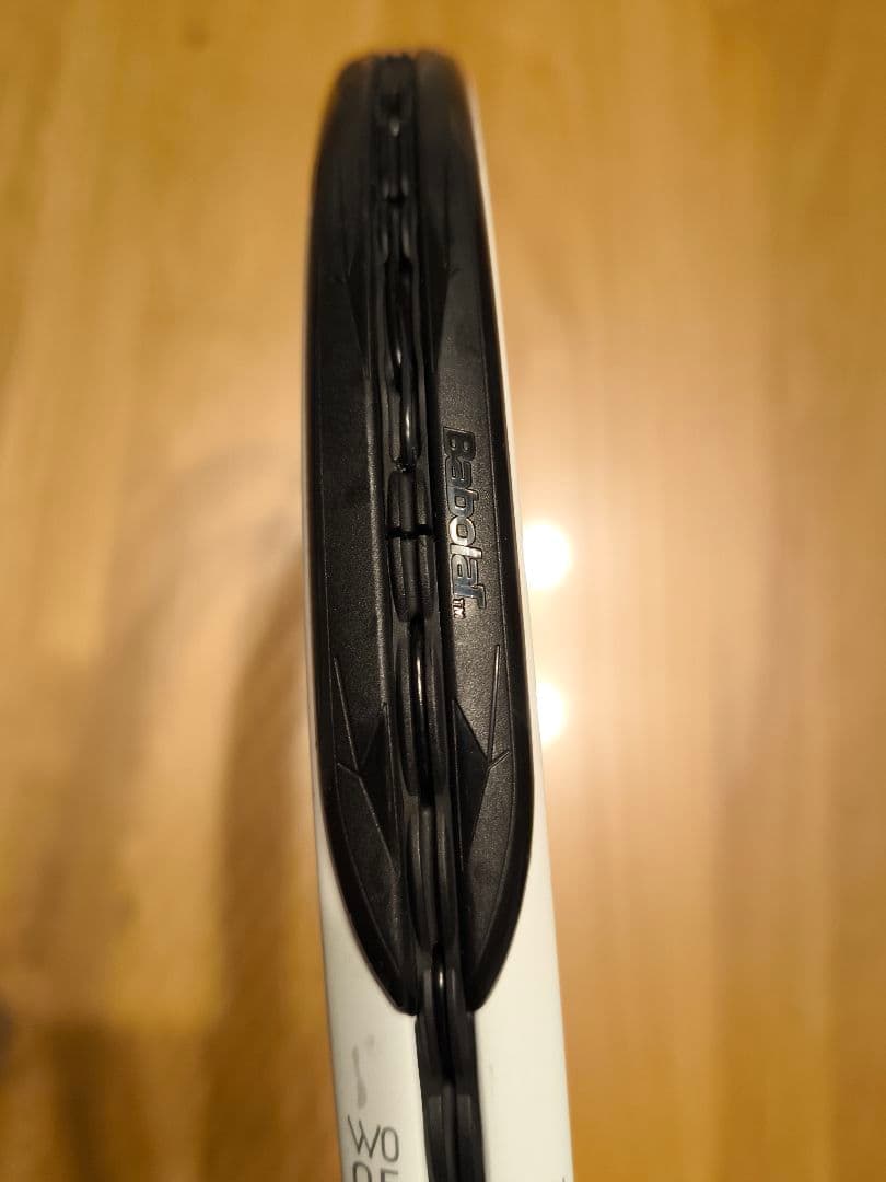 美品 バボラ テニスラケット Evo Drive Lite