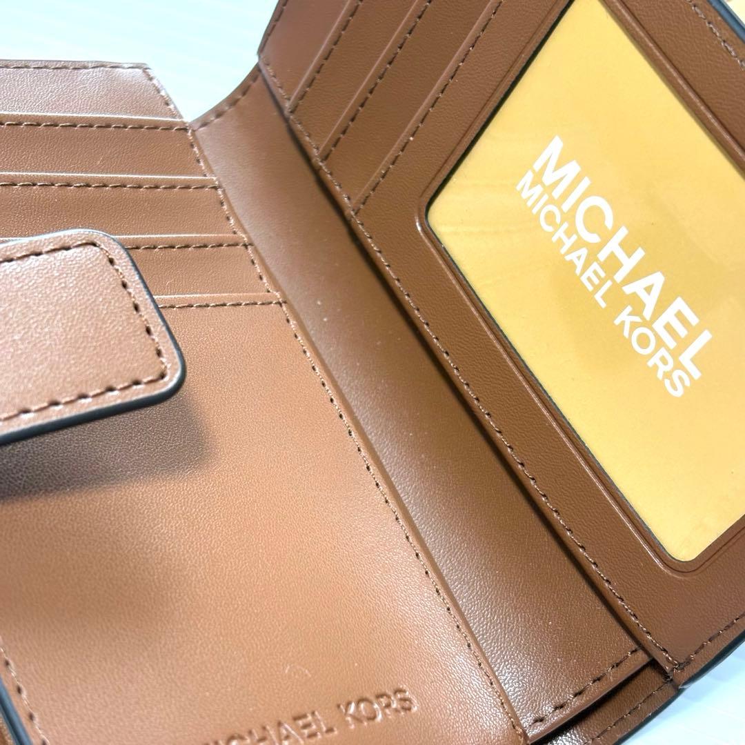 ⭐︎ 【新品、未使用品】かわいい♡マイケルコース 2つ折り財布　バイカラー