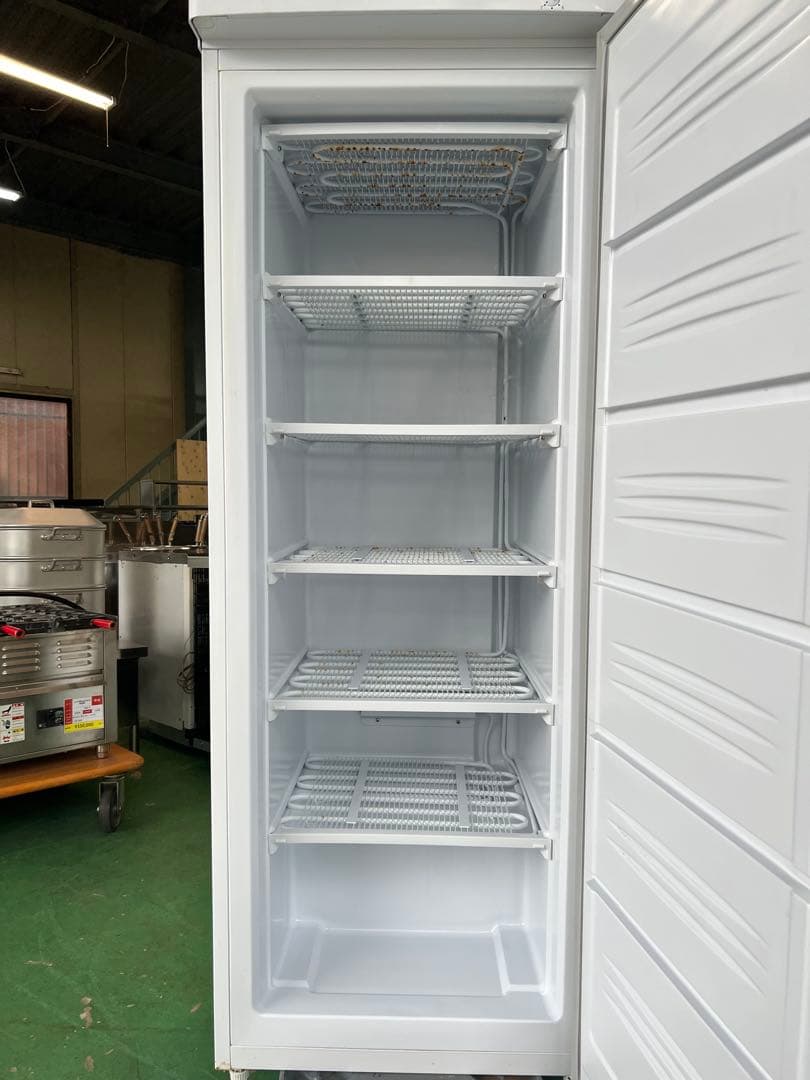 2020年テンポス冷凍ストッカー 168L