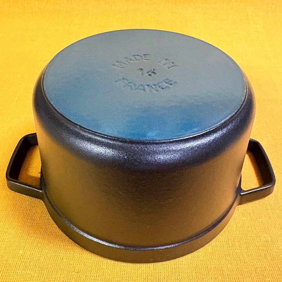 早い者勝ち‼️希少 超美品 ストウブ ココット16cm 旧型 深型 鉄鍋 ホーロー