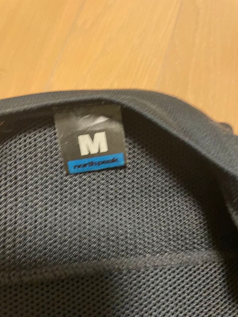 north peak スノーボード　スキー　プロテクターMサイズ