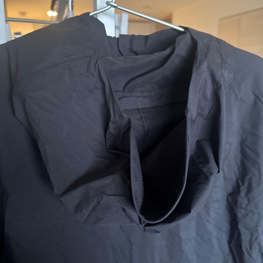 ARC’TERYX ナイロンジャケット/L/ナイロン/BLK