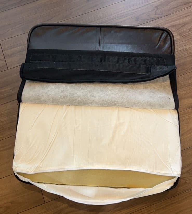 Laura Ashley ローラアシュレイ MORTIMER クッション2個付