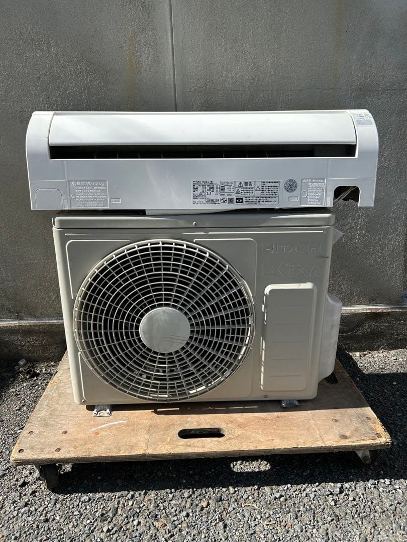 のずる 日立　白くまくんRAS-D22J-W エアコン 2019年式