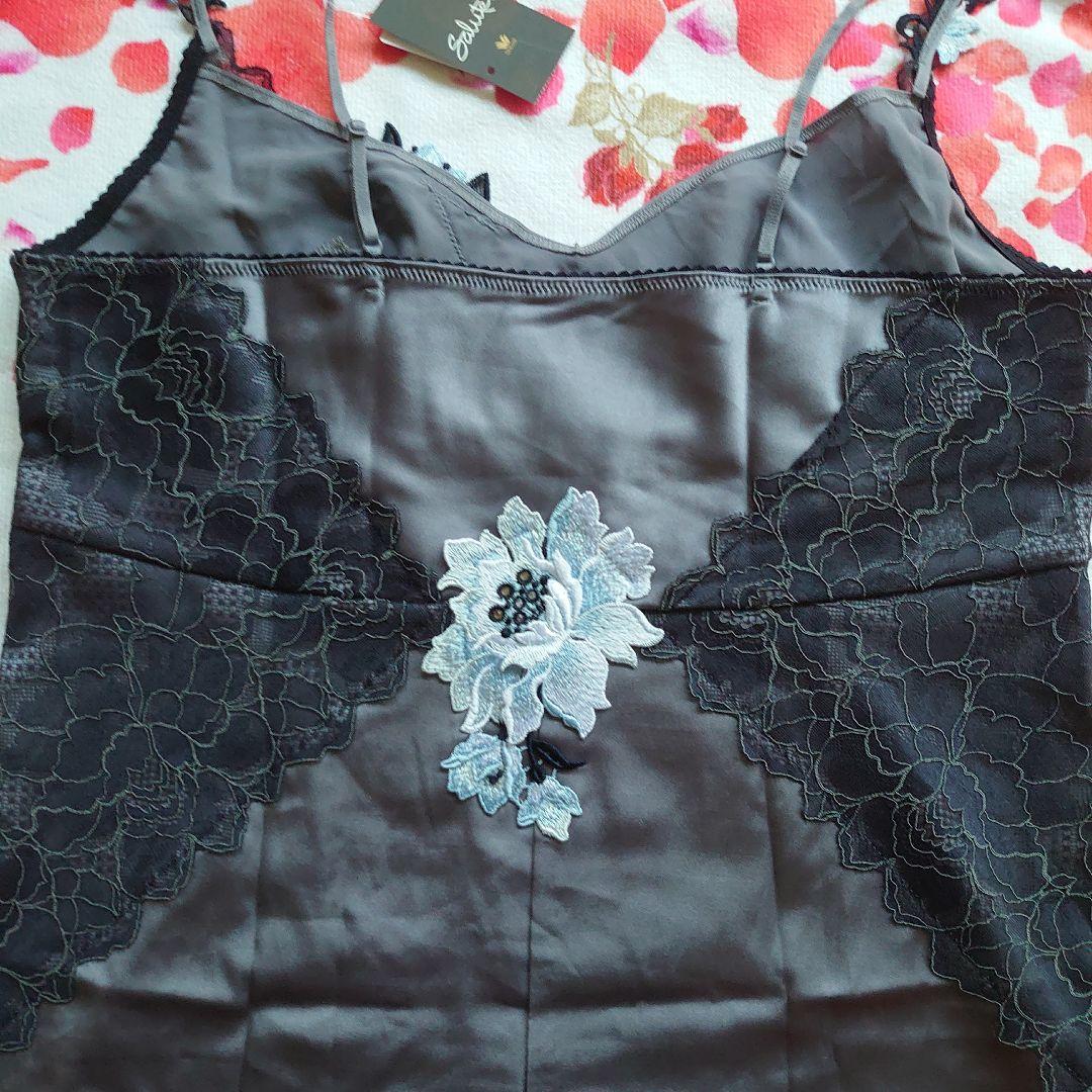 新品サルート94Gマリア・テレジアスリップ Lプレステージ店舗限定