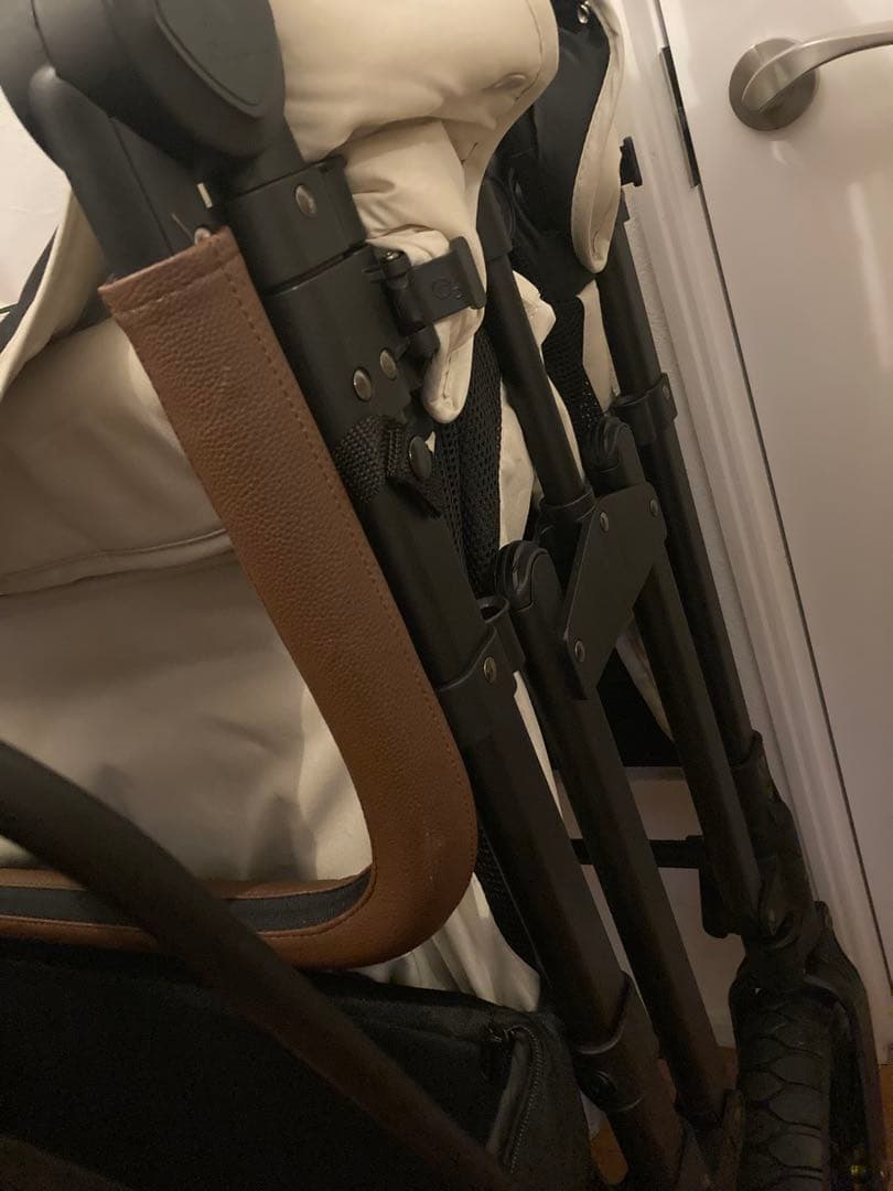 【風鈴】Wonderfold Luxe W4 最上位モデル　4人乗り