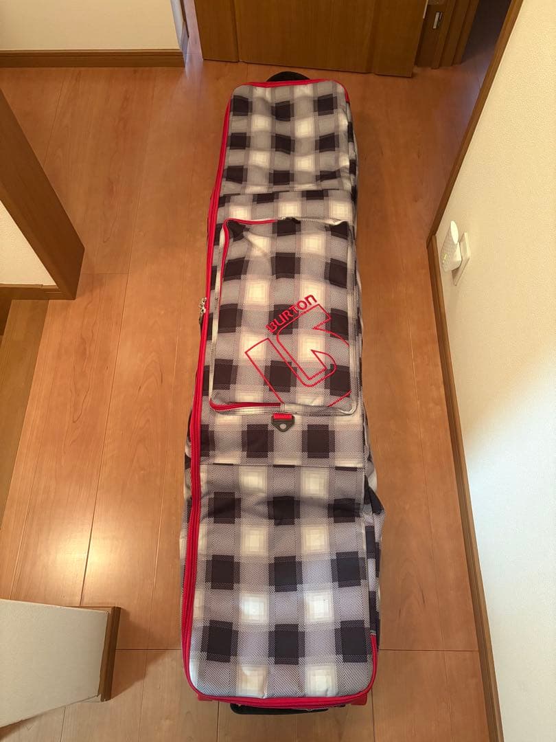 BURTON バートン スノボケース ウィール　キャスター　キャリー　156