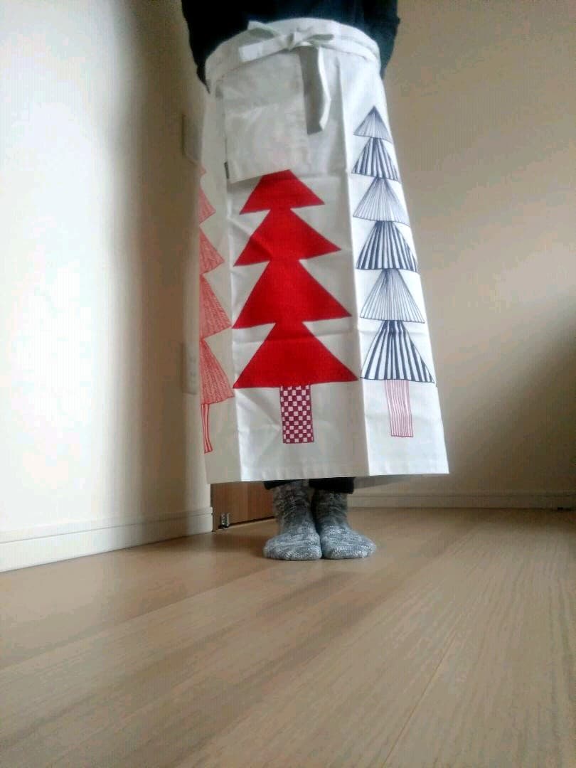 マリメッコ　クーシコッサ　　クリスマス　カフェエプロン廃盤品