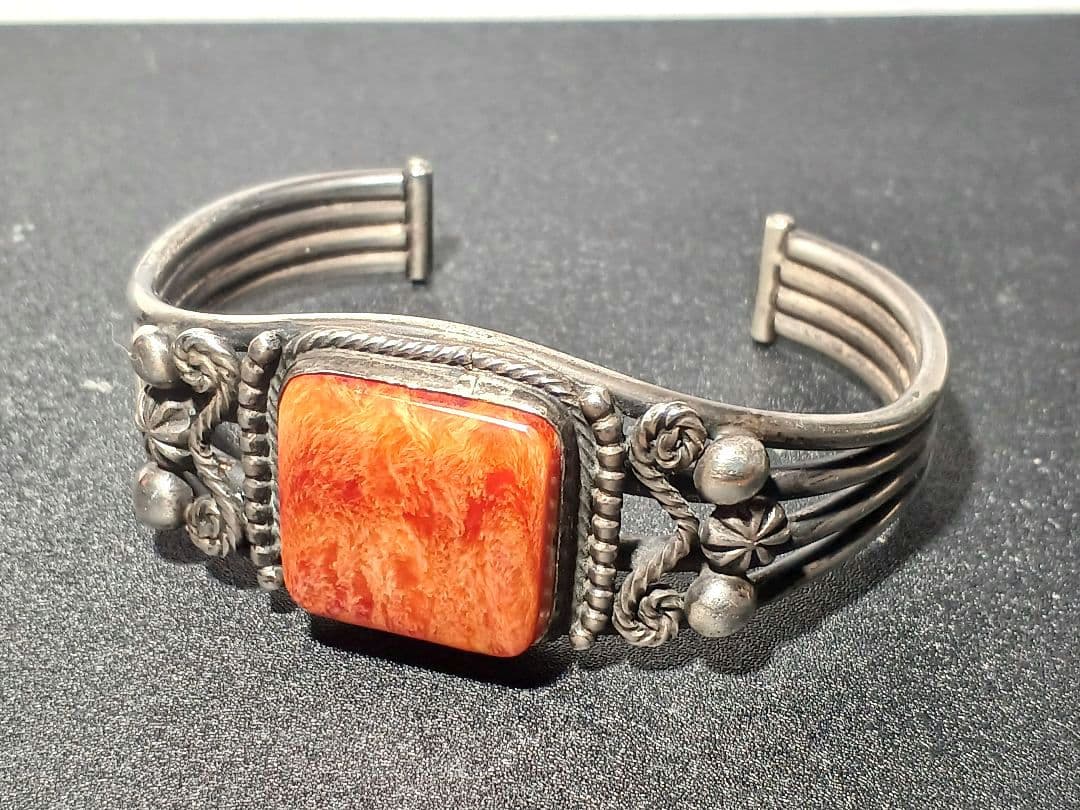 アーノルドグッドラック ナバホ バングル