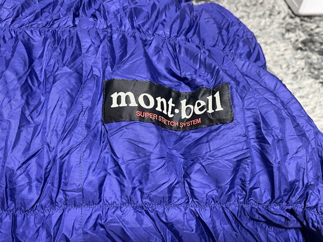 クリーニング済み‼️2回使用美品‼️モンベルダウンハガー＃2右ジッパー ふかふか‼️