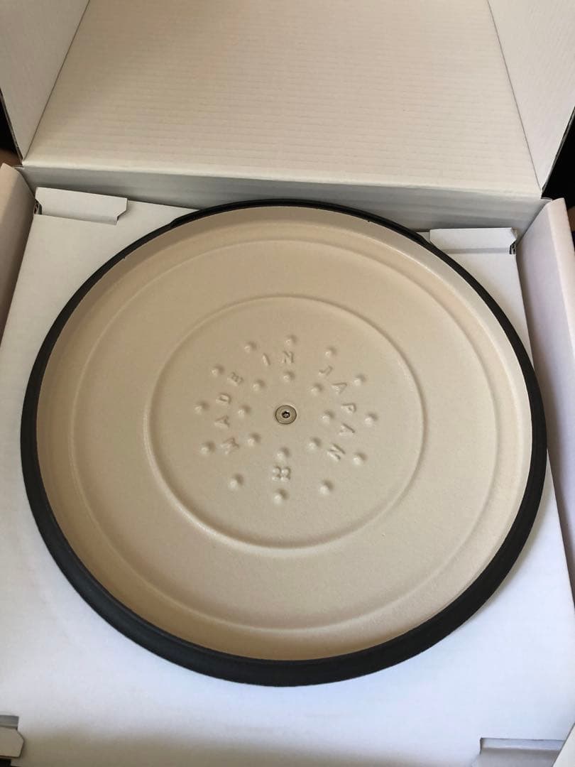 バーミキュラ（Vermicular）オーブンポット2 22cm オイスターグレー