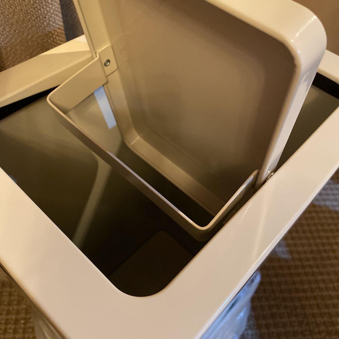 ライオン事務器　ダストボックス