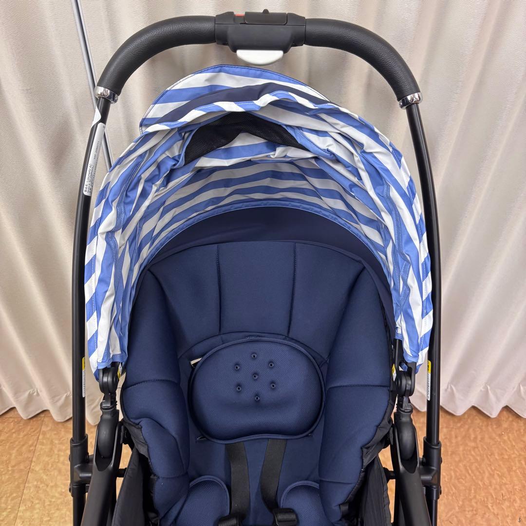 クリーニング済　☆綺麗☆　アップリカ　ラクーナエアー　ハイシート　革調ハンドル