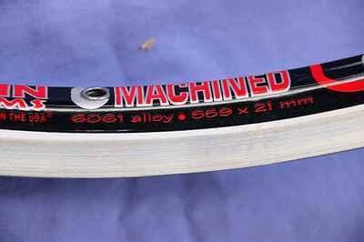 26インチ サンリムズ sunrims SunRingle UFO 559