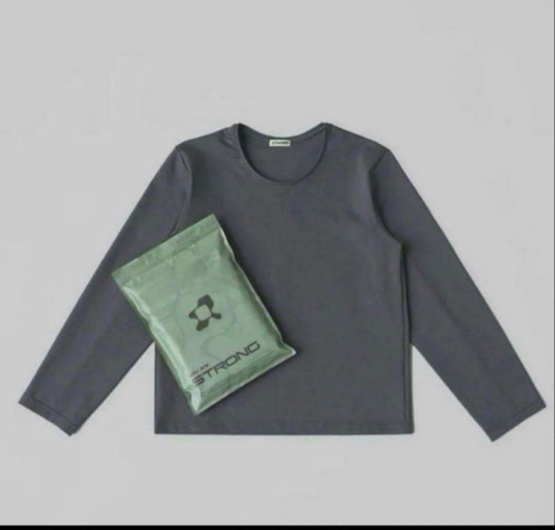 STRONG PACK TEE Mサイズ　グレー