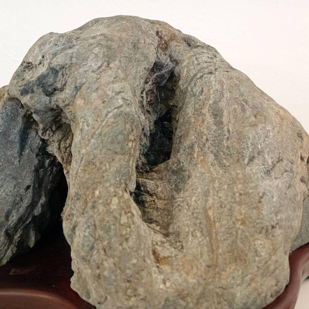 水石（武尊石）自然石　台座付