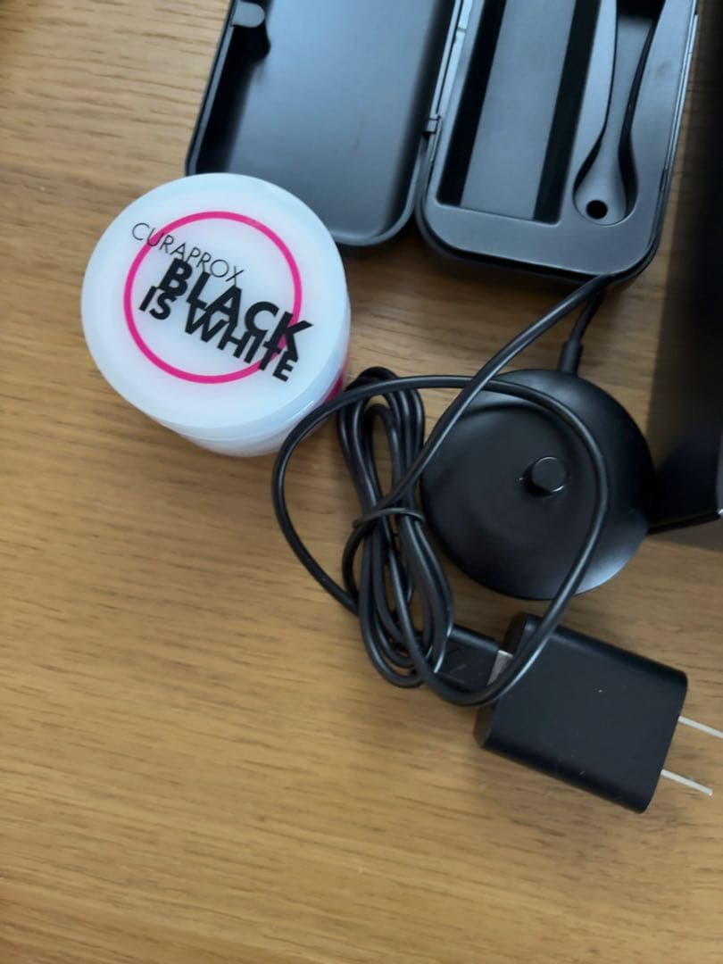 ★週末限定価格★ CURAPROX BLACK IS WHITE 　電動歯ブラシ