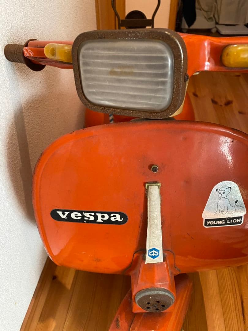レトロアンティーク品/ブリキおもちゃ/Vespa 子供用スクーター