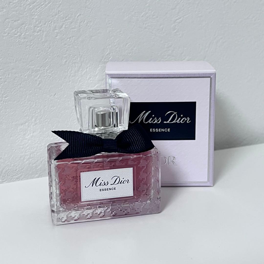 ♡新作♡Miss Dior Essence