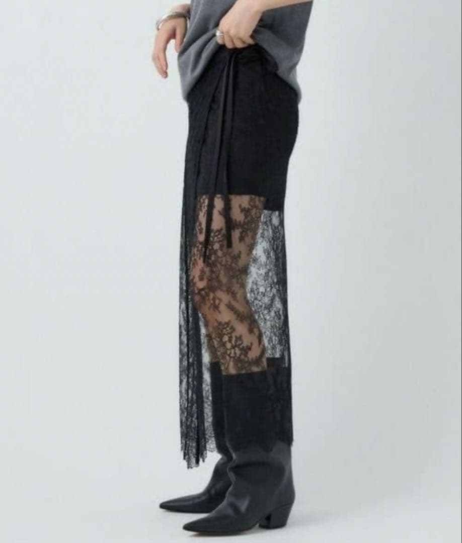 今期 Chaos 金子綾さんYouTube紹介 マチュースカート タグ付き完売品