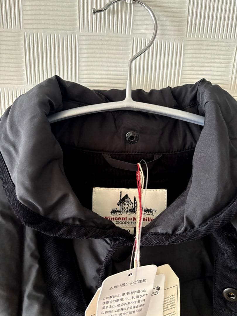 りゅら新品タグ付　バンソンエミレイユ　ステッチレスダウンコート　38 黒