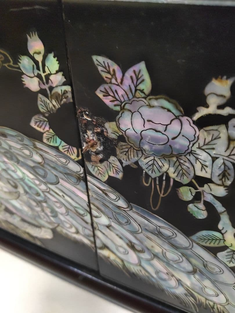 韓国　伝統工芸品　螺鈿細工　花鳥模様　収納棚　キャビネット　送料無料