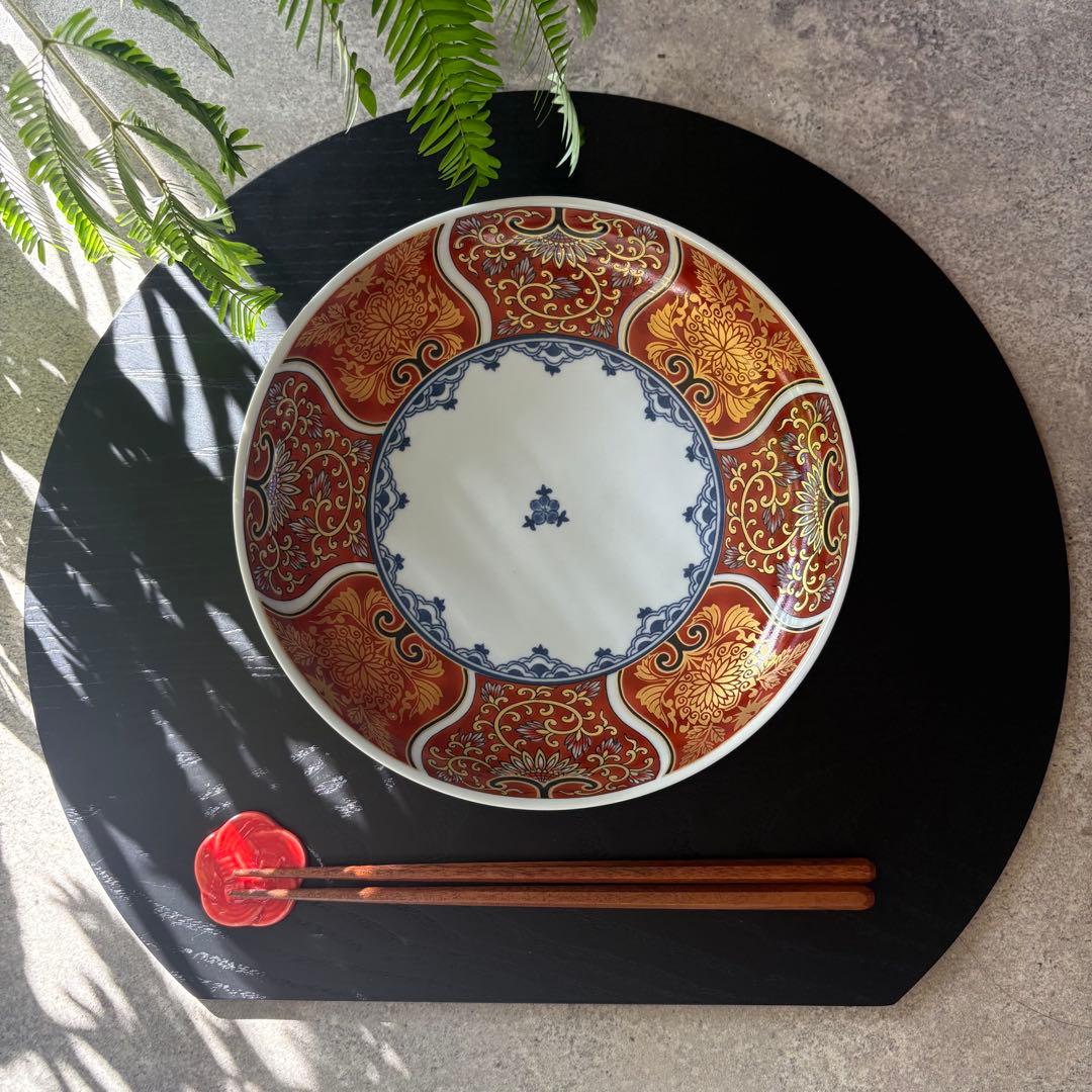 献上古伊万里　大皿　4枚　赤　金彩　曼荼羅　唐草　多用皿　レッド　プレートL