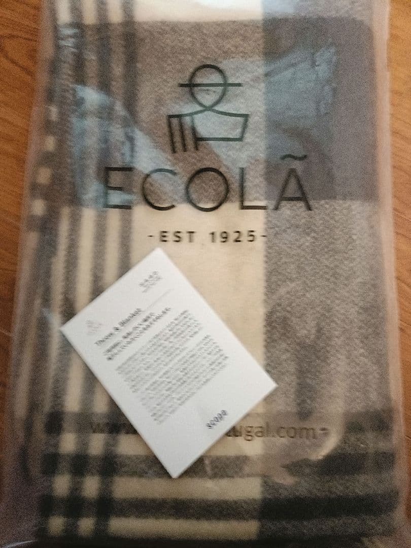 【タグ付き未使用品】ECOLÃ 100%ウール ブランケット　スローM