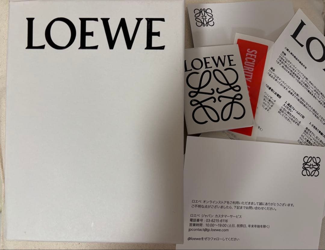 LOEWE コンパクトジップ ウォレット　エンボスシルクカーフ　リピート