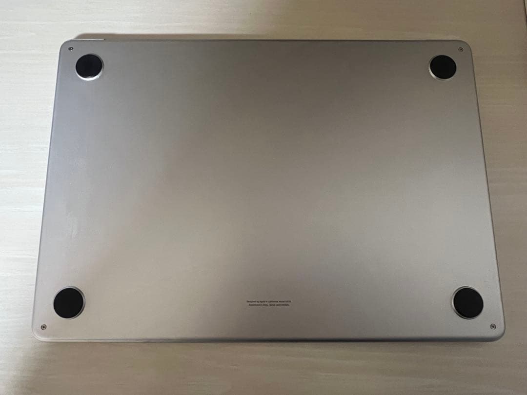 MacBook Air M3 13インチ256GB 8GB モデル シルバー