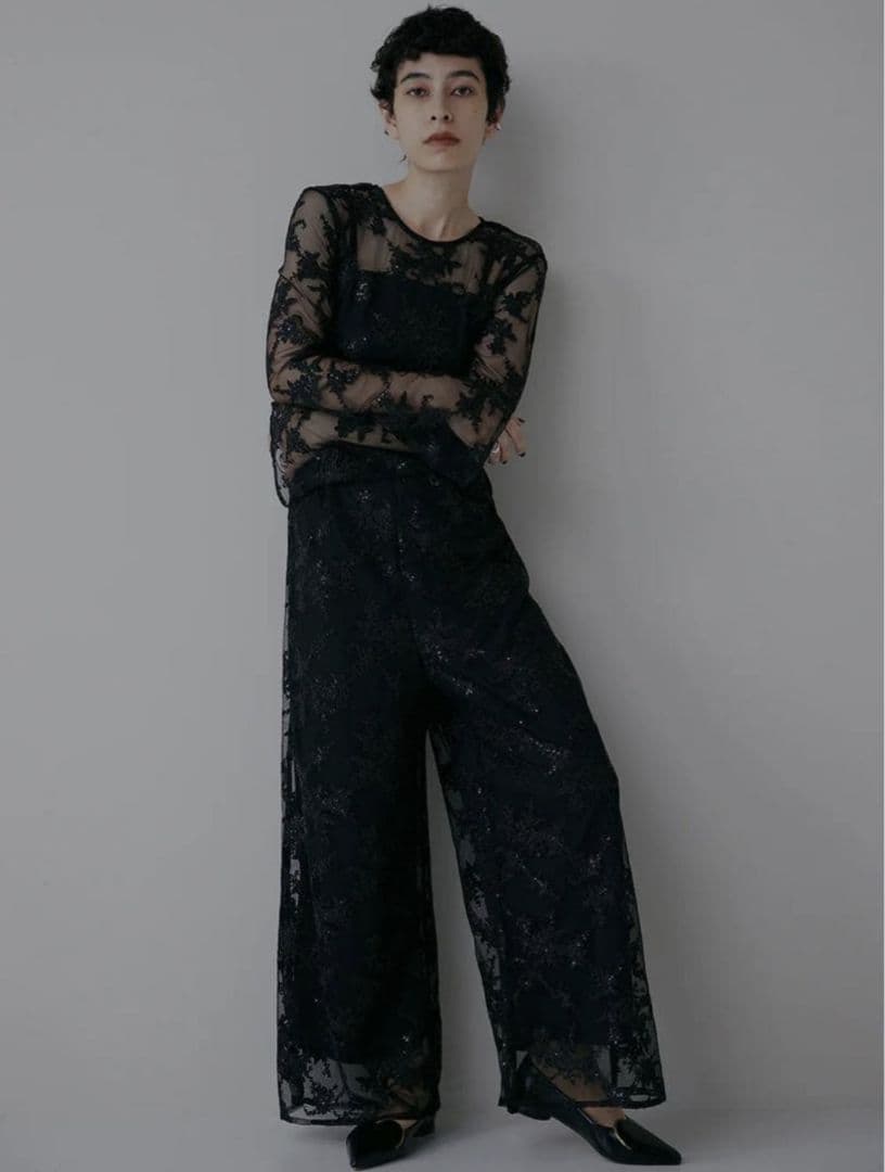 Ameri　SPANGLE LACE ROMPERS