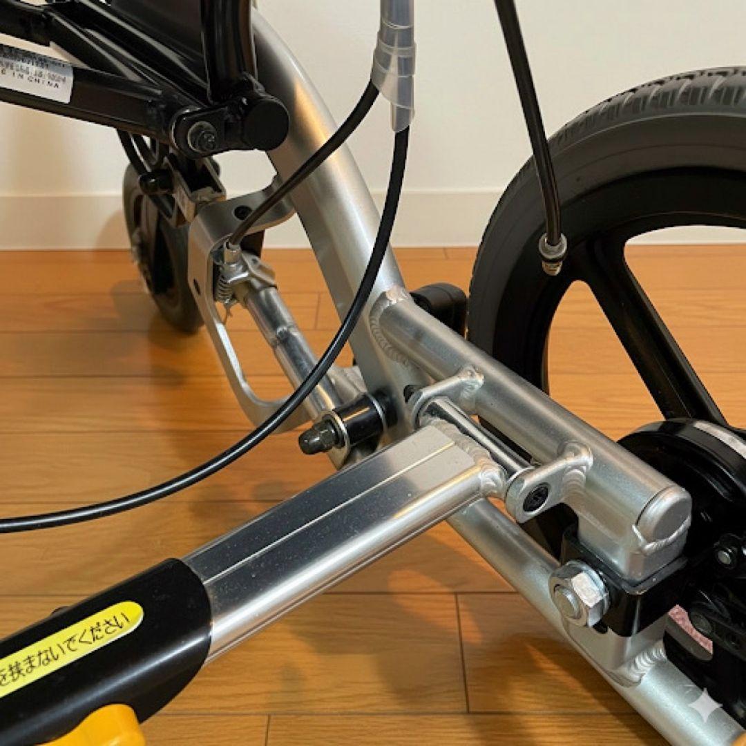 ♿高級ソファタイプ 多機能式 リクライニング車椅子 (エレベーティング機能付き)